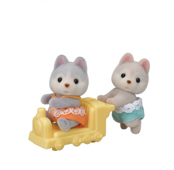 SYLVANIAN Families Twins Husky Dogs 05638