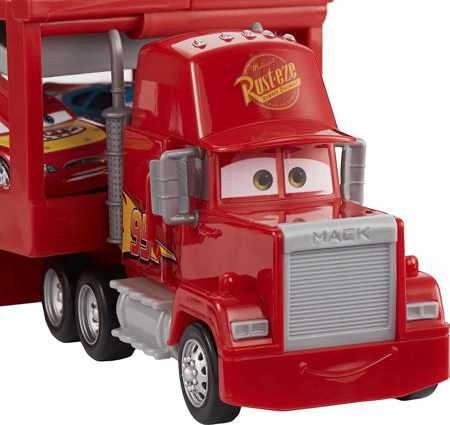 Cars Maniek toy transporter HDN03