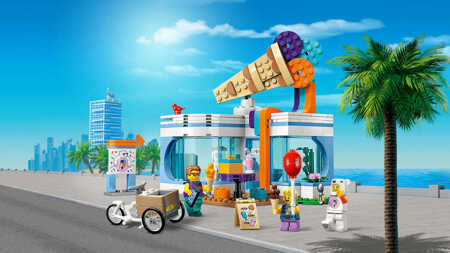 LEGO CITY Ice Cream Parlor 6+ 60363