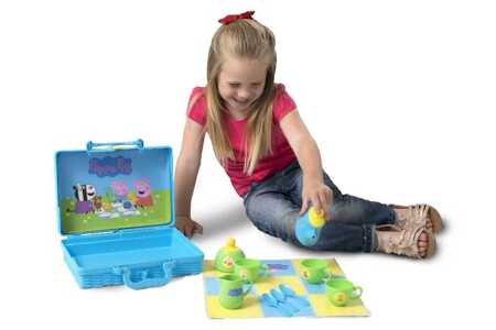 Peppa Pig picnic basket set for children 1684248