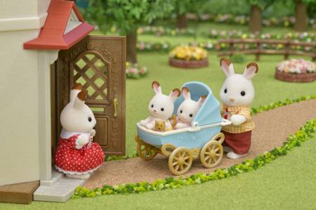 Sylvanian Families Rabbit Twins with Stroller 05432