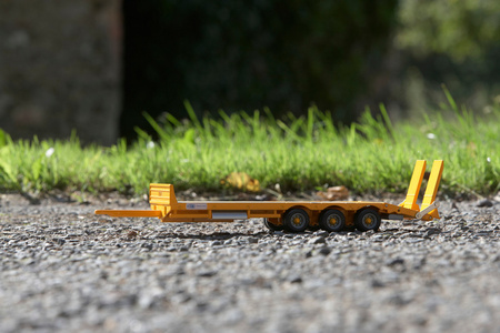 Kane trailer yellow for transport 43254