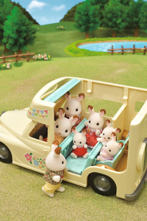 Camping-car familial Sylvanian Families 05454