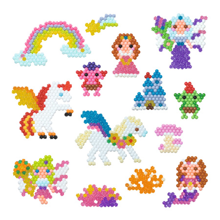 Aquabeads Ensemble créatif du monde enchanté 31837