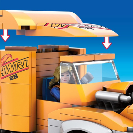 Hot Wheels Mega Construx Twinduction transporter GYG66