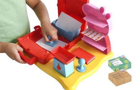 Peppa Pig Red Mailbox 1684688 68813