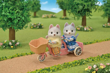 SYLVANIAN Families Husky dogs on a bike 05637