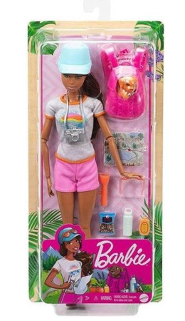 Poupée Barbie voyageuse avec un sac à dos GRN66