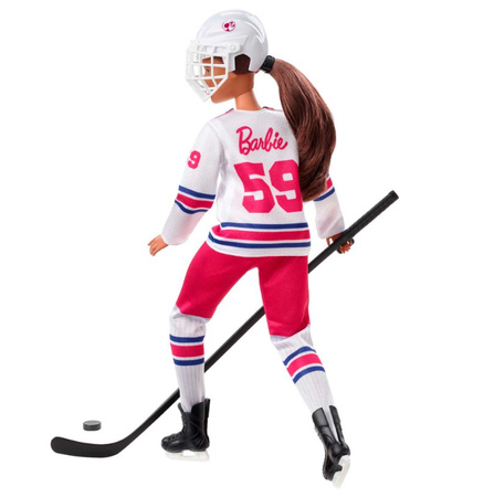 Barbie winter sports hockey doll HFG74