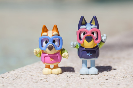 TM TOYS BLUey figurines 2-pack jouets de piscine BLU13039