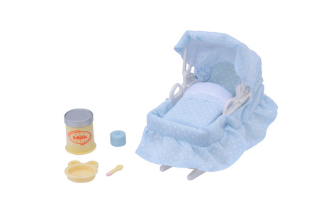 Sylvanian Families Nouveau-né avec mère et layette 05433