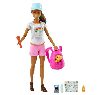 Poupée Barbie avec sac à dos Relaxation HNC39 - le jouet parfait pour les enfants