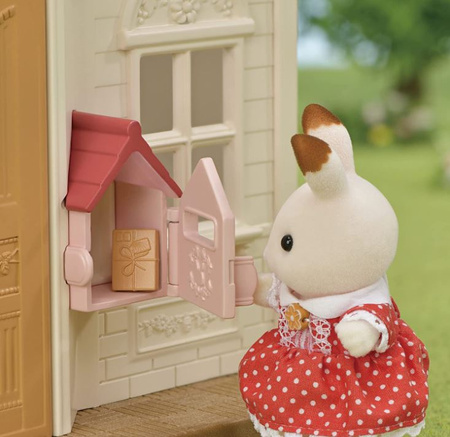 SYLVANIAN Cozy country house with red roof 05567