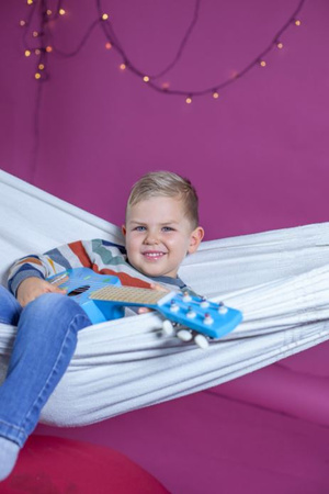 Guitare en bois pour enfant 54 cm dans une boîte 3480