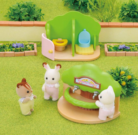 Sylvanian Families Kindergarten Toilet 04720